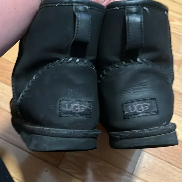 Men’s Black Ugg Boots Size 13 - Picture 2 of 4